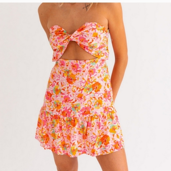 LE LIS Strapless Cut Out Floral Mini Dress In Pink/orange. Size Medium - Picture 1 of 14